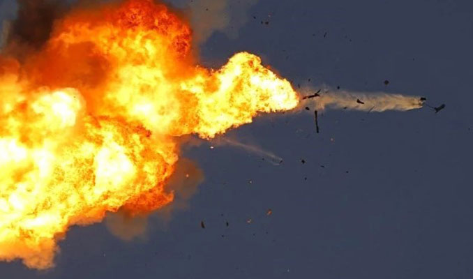 İsrail Lübnan’a saldırdı, Hizbullah’tan karşılık gecikmedi