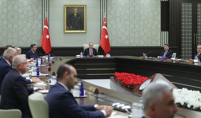 Kabine yoğun gündemle toplanıyor