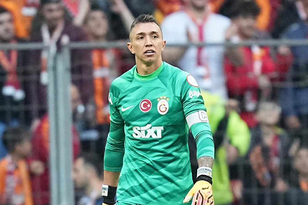Muslera, Young Boys maçında oynayacak mı?