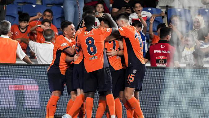 RAMS Başakşehir UEFA Avrupa Konferans Ligi’nde!.