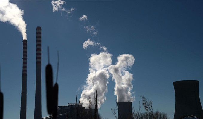 ABD’de sanayi üretimi beklentileri aştı