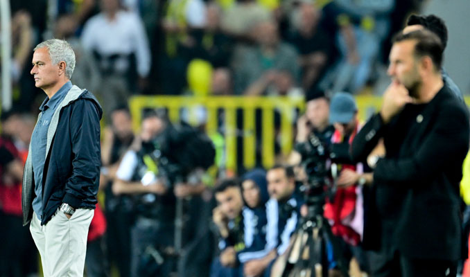 Dev derbi dünya medyasında: Osimhen, Mourinho’yu nakavt etti