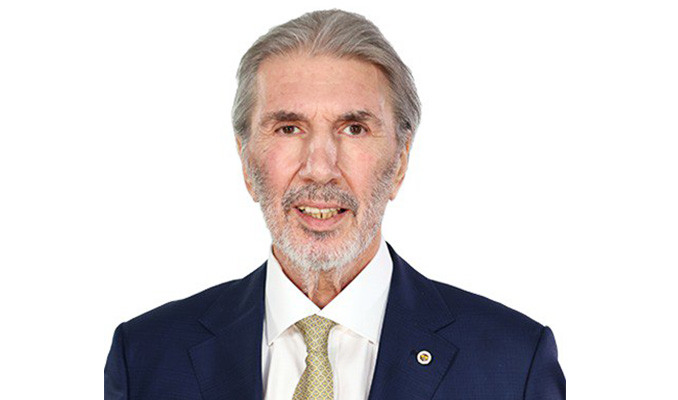 Fenerbahçeli yönetici Dereli hastaneye kaldırıldı