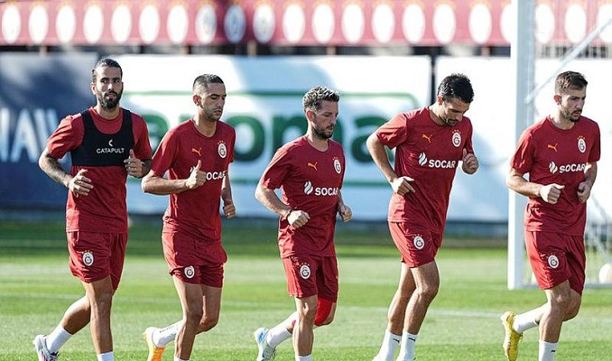 Galatasaray’da sürpriz ayrılık! Olympiakos ile anlaştı