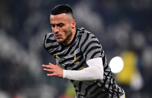 Galatasaray’ın istediği Kostic için Fenerbahçe de devrede