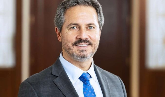 Musalem: Fed faiz oranlarını kademeli olarak düşürmeli