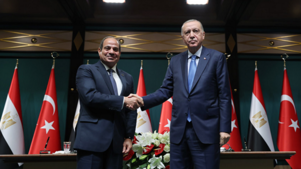 Türkiye ile Mısır arasında ilk görüşmede ekonomi öne çıktı