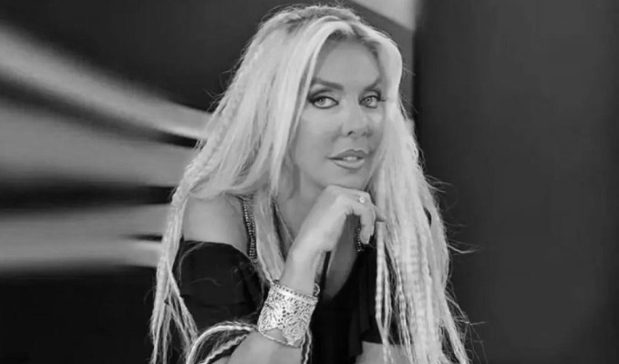 Yeşilçam’ın ünlü ismi Ahu Tuğba hayatını kaybetti