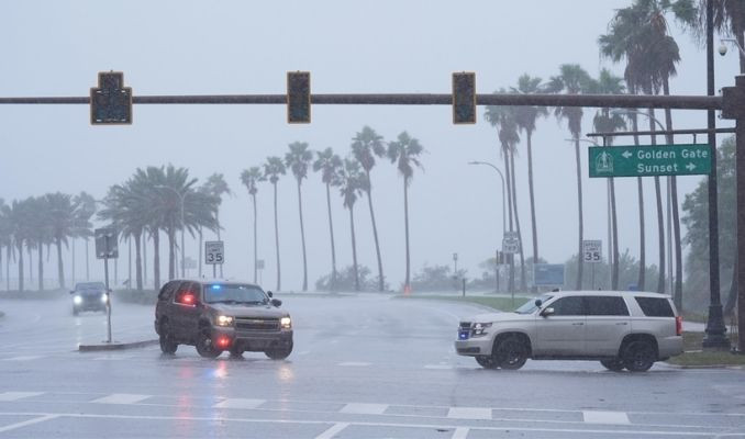 ABD’de ‘Yüzyılın Kasırgası’ başladı