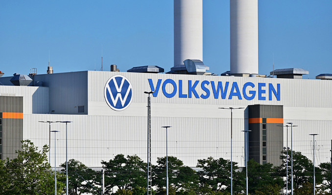 Alman devi Volkswagen’e Çin darbesi