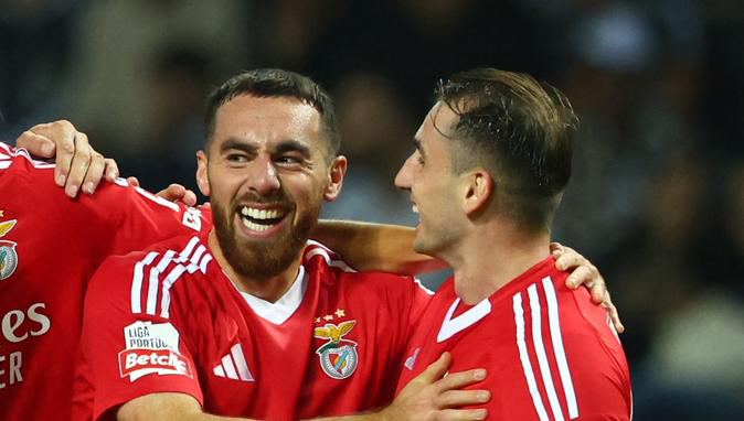Benfica’da Türklerin gecesi!