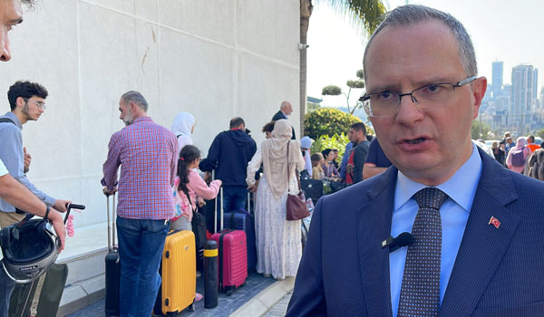 Beyrut’tan tarihi tahliye