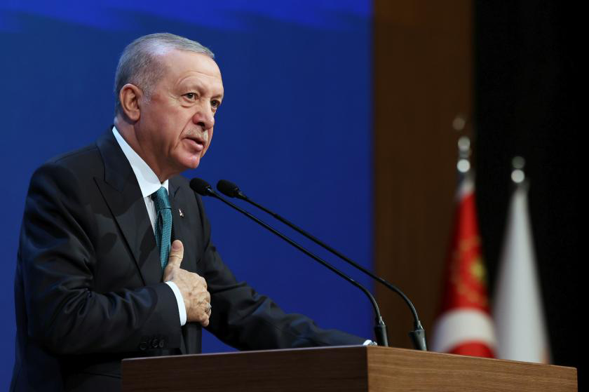 Cumhurbaşkanı Erdoğan: Riski görüyor ve tedbir alıyoruz