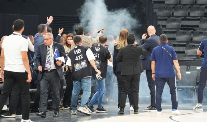 Fenerbahçe – Beşiktaş Süper Kupa maçı ertelendi