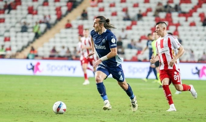 Fenerbahçe’de Çağlar Söyüncü’den kötü haber!