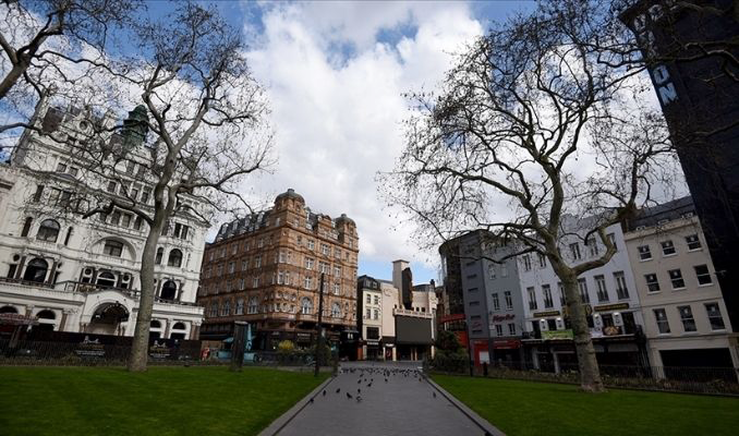 İngiltere’de konut satış fiyatları ekim ayında çok az arttı