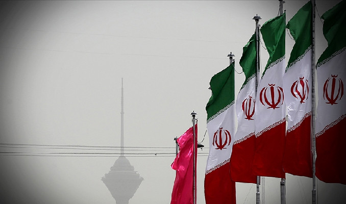 İran’da petrol rafinerisinde büyük yangın!