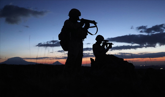 Pençe Kilit Operasyonu bölgesinde bir asker şehit oldu