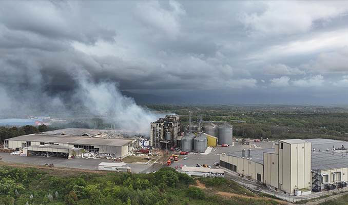 Sakarya’daki fabrika patlamasında ölü sayısı 4’e yükseldi