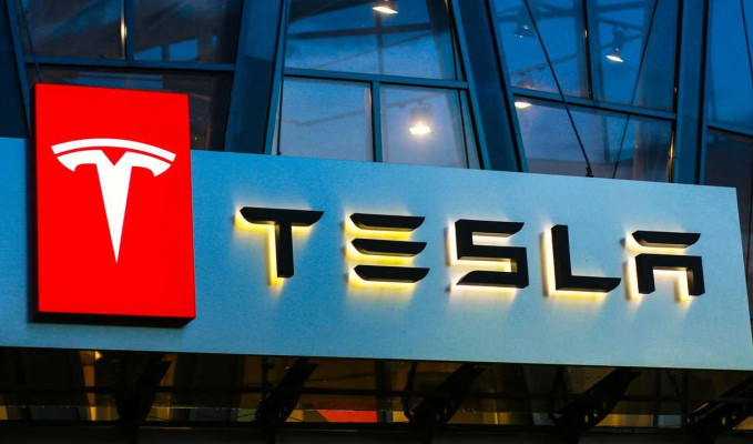 Tesla hisseleri değer kaybediyor