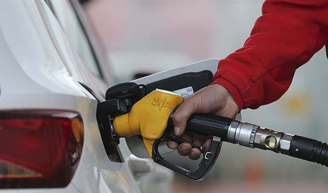 Akaryakıt fiyatlarına indirim geliyor!