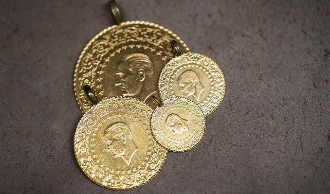 Altın fiyatlarında düşüş sürüyor