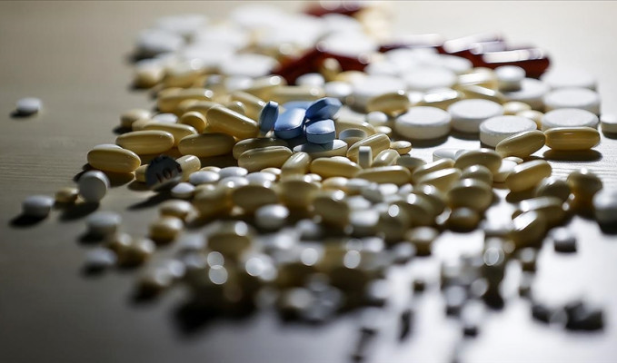 Bakan Işıkhan duyurdu: 18 ilaç geri ödeme listesinde