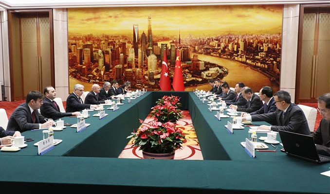 Bakan Şimşek, Çin Devlet Başkanı Yardımcısı Han ile görüştü