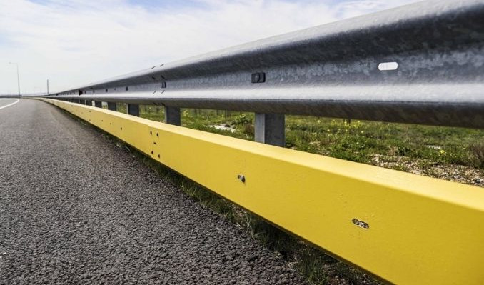 Bakan Uraloğlu’ndan ‘motorcu dostu bariyer’ açıklaması