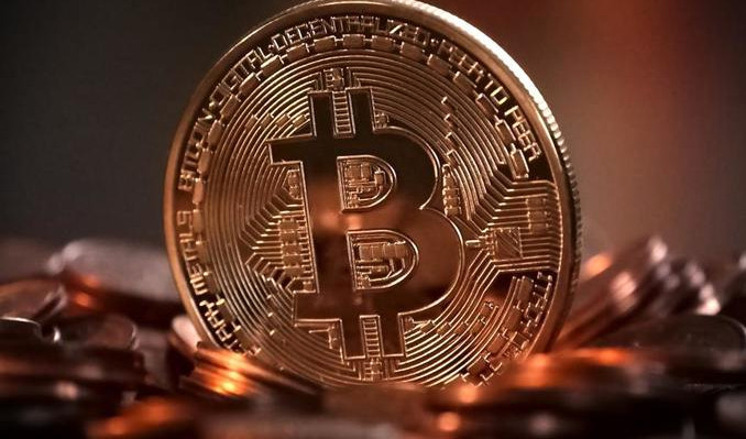 Bitcoin Trump’ın dijital varlık vaatleriyle 97 bin doları aştı
