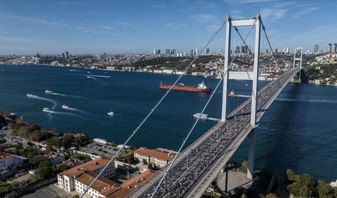 Bugün İstanbul’da bazı yollar trafiğe kapatılacak