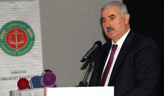 Eski Yargıtay Başkanı Mehmet Akarca, Kamu Başdenetçisi olarak seçildi