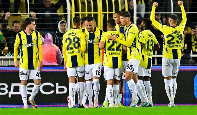 Fenerbahçe Zenit’i hazırlık maçında 2 golle yendi