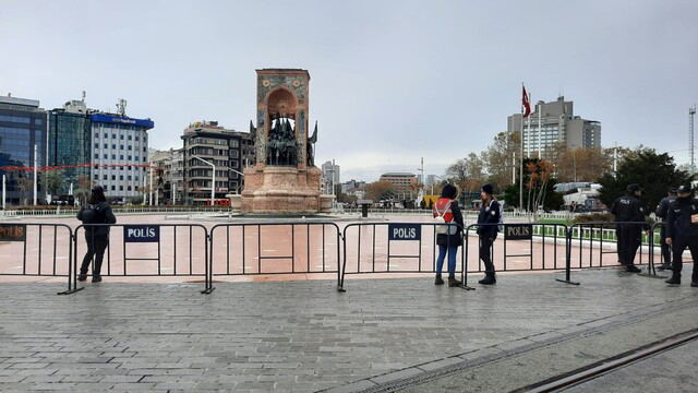 İstanbul Valiliği Taksim’de etkinlikleri yasakladı