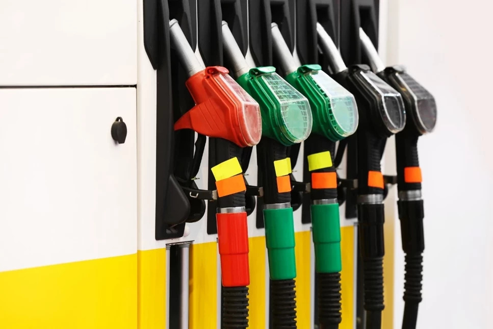 Hazine ve Maliye Bakanı Mehmet Şimşek’ten akaryakıttaki vergi kaçağına sıkı takip