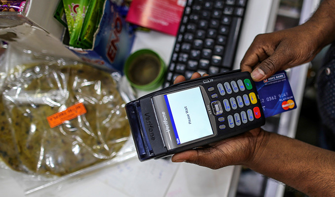 Kredi kartı ödemelerinde ek ücret talebi yasal mı?