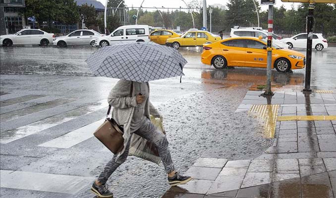 Meteoroloji’den kuvvetli sağanak, rüzgar ve kar uyarısı