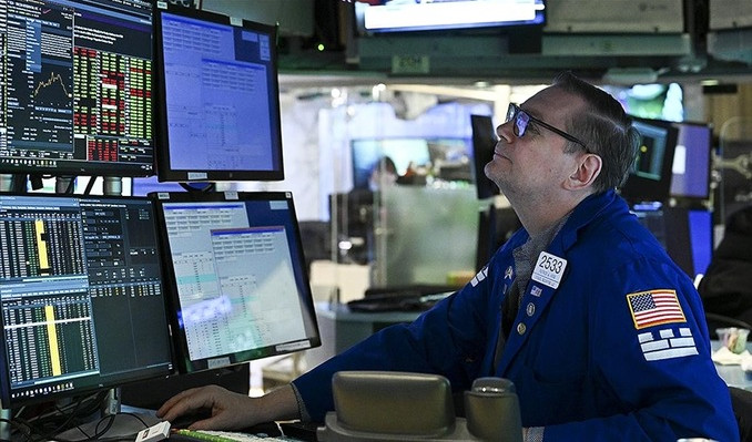 New York borsası ‘tarife planı’ etkisiyle karışık seyirle açıldı