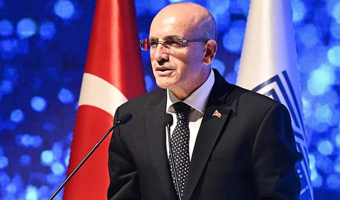 Şimşek: Fiyat istikrarına giden yol kararlılık ve sabır ister