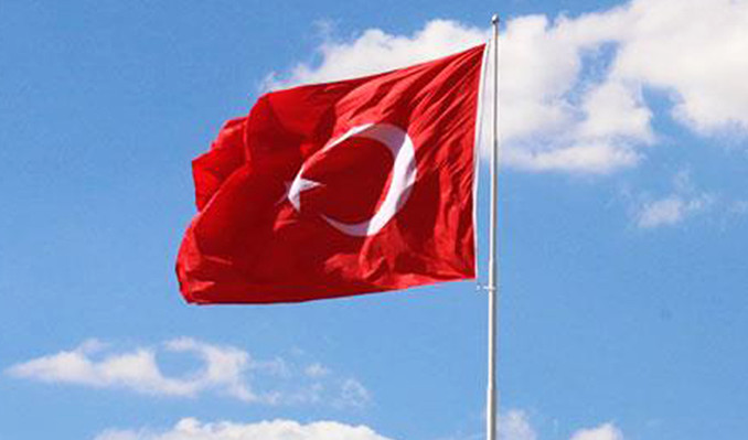 76 yıl sonra bir ilk: Halep Kalesi’ne Türk bayrağı asıldı