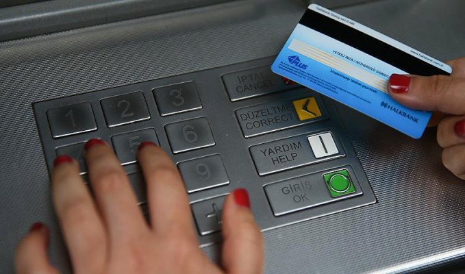 ATM’lerde yeni şifre dönemi