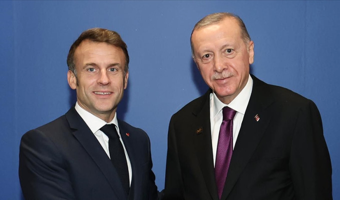 Erdoğan, Macron ile görüştü