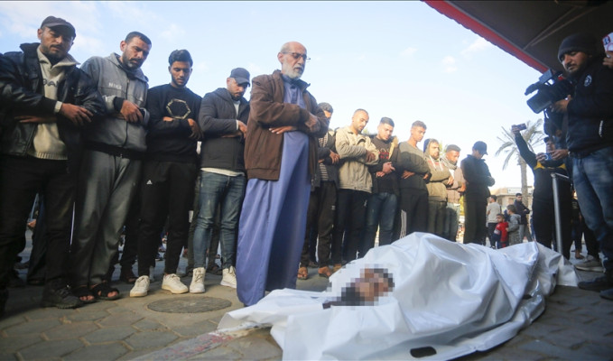 İsrail saldırısında Deyr el-Belah Belediye Başkanı el-Cerv hayatını kaybetti