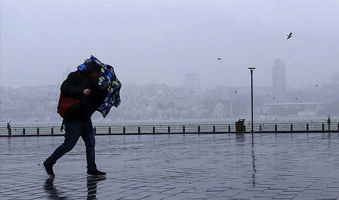 İstanbul için fırtına uyarısı