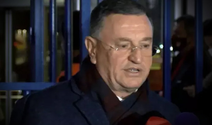 Lütfü Savaş CHP’den ihraç edildi!