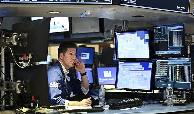 New York borsası haftanın son işlem gününe ekside başladı