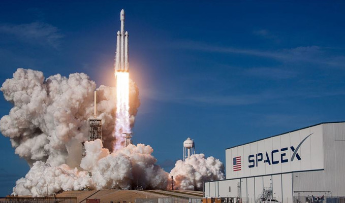 SpaceX’in değeri 350 milyar dolara ulaştı