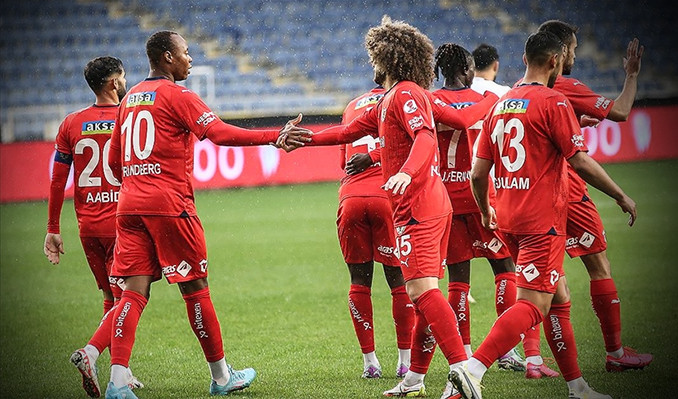 Süper Lig ekibine CAS’tan transfer yasağı cezası!