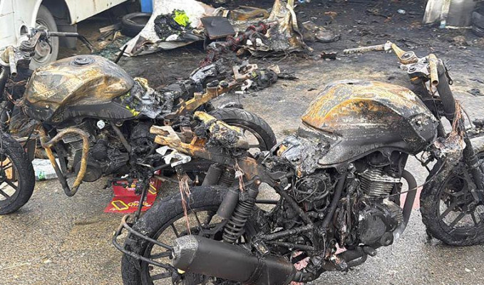 22 motosikletin kül olduğu olayda kundaklama iddiası