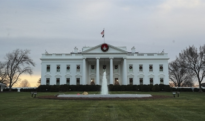 ABD, Meksika ile Kanada’ya yüzde 25, Çin’e yüzde 10 gümrük vergisi uygulayacak